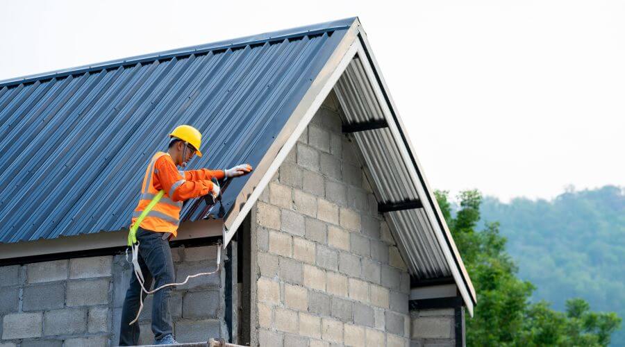 Expert top industrial roofings services in Cortland, OH